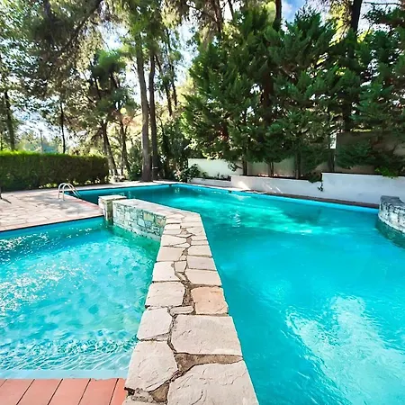 #villa Marigold By Halu! Sani Vilă